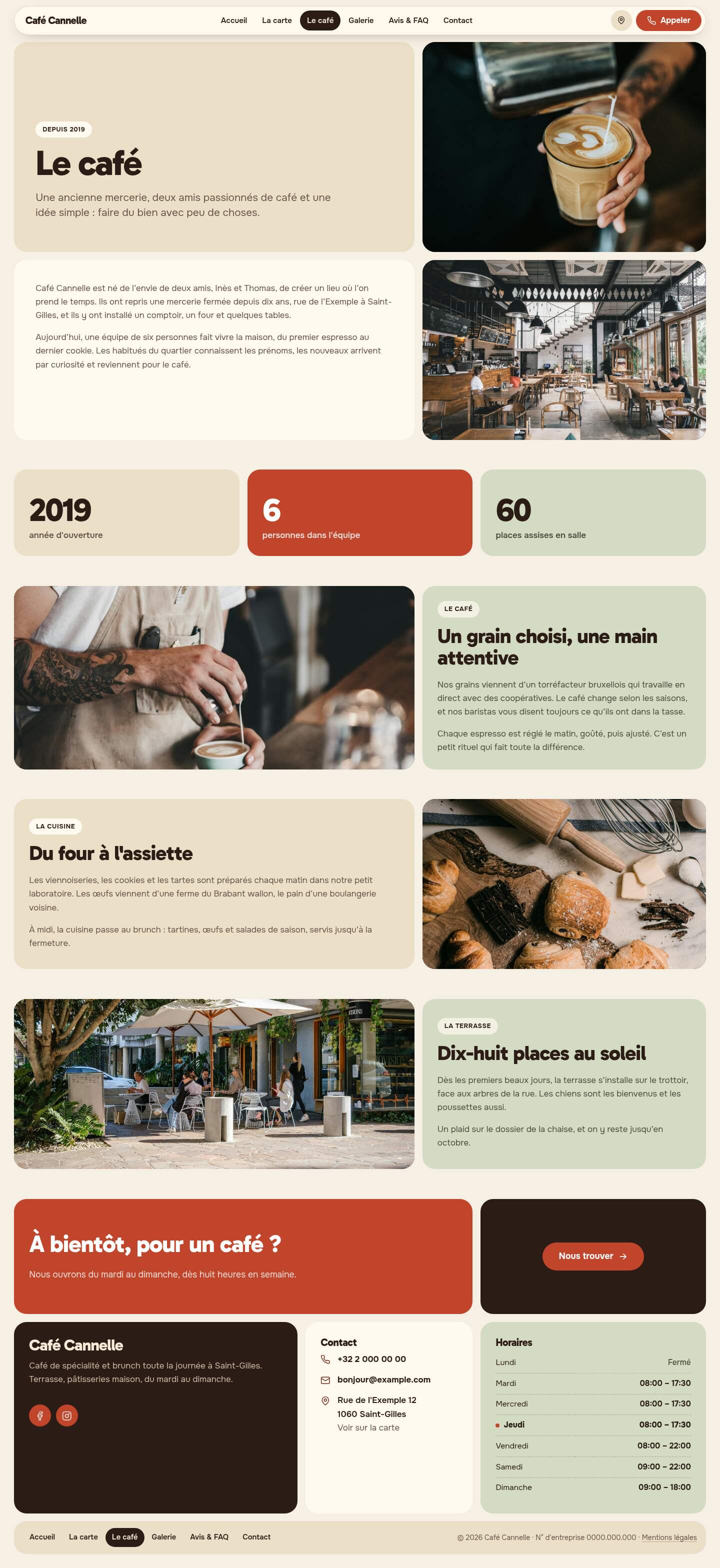 La page « Le café » du modèle Mosaic sur un ordinateur