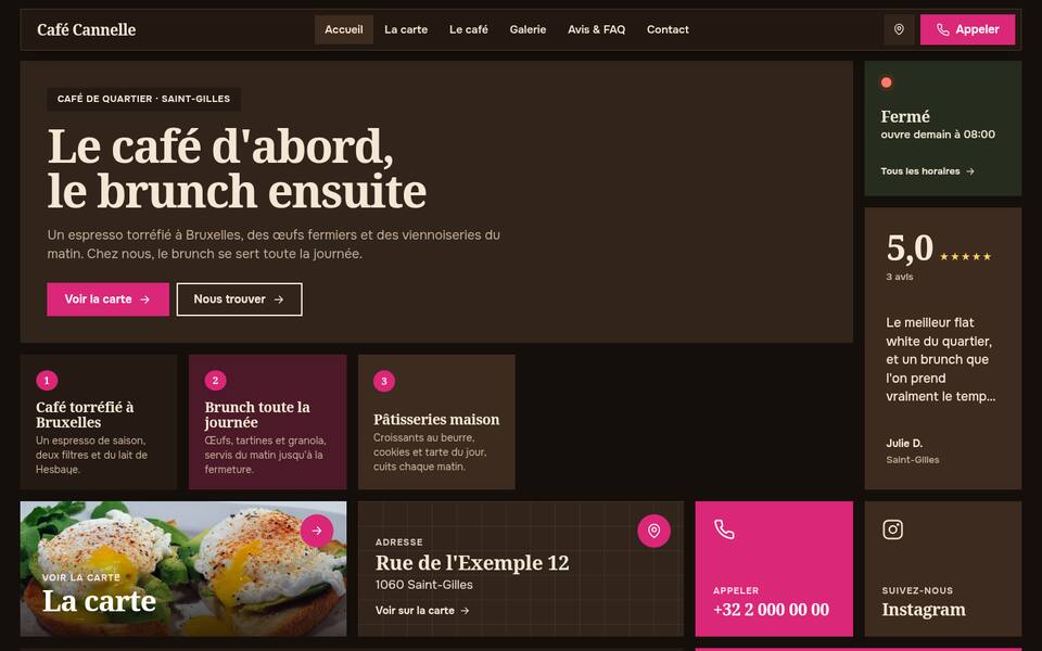 Tout à la fois : fond, couleur, écriture, haut de page, coins