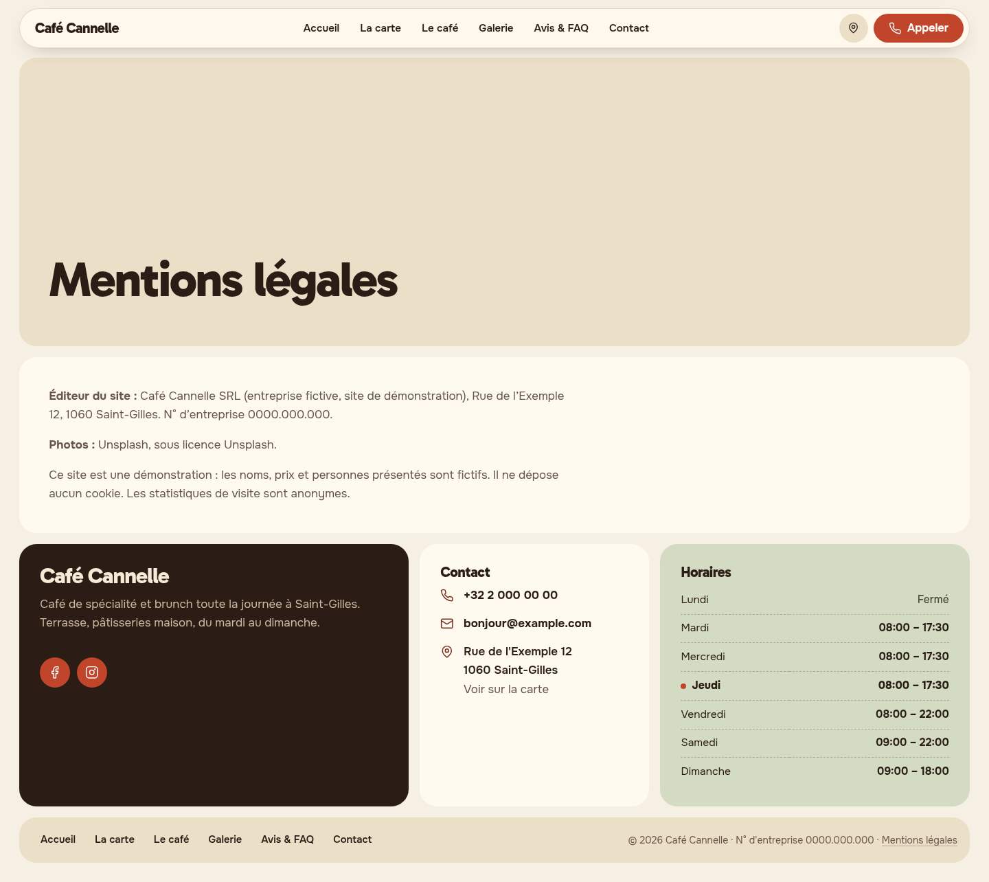 La page « Mentions légales » du modèle Mosaic sur un ordinateur