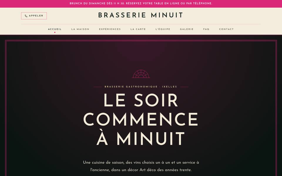 Tout à la fois : fond, couleur, écriture, haut de page, coins