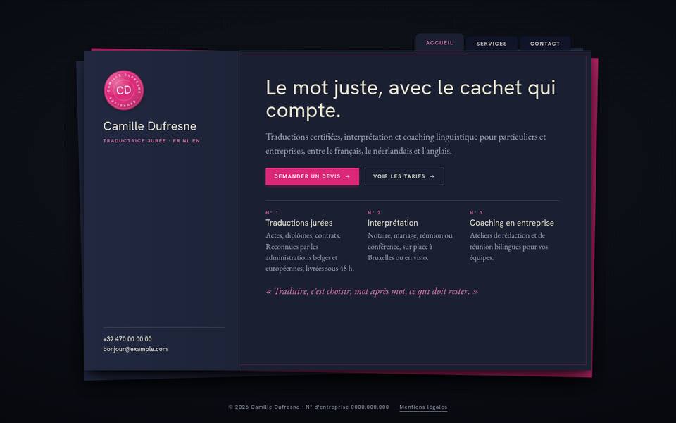 Tout à la fois : fond, couleur, écriture, haut de page, coins